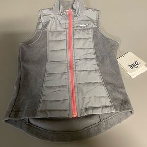 Girl's Gray Vest Size 7/8 By Everlast